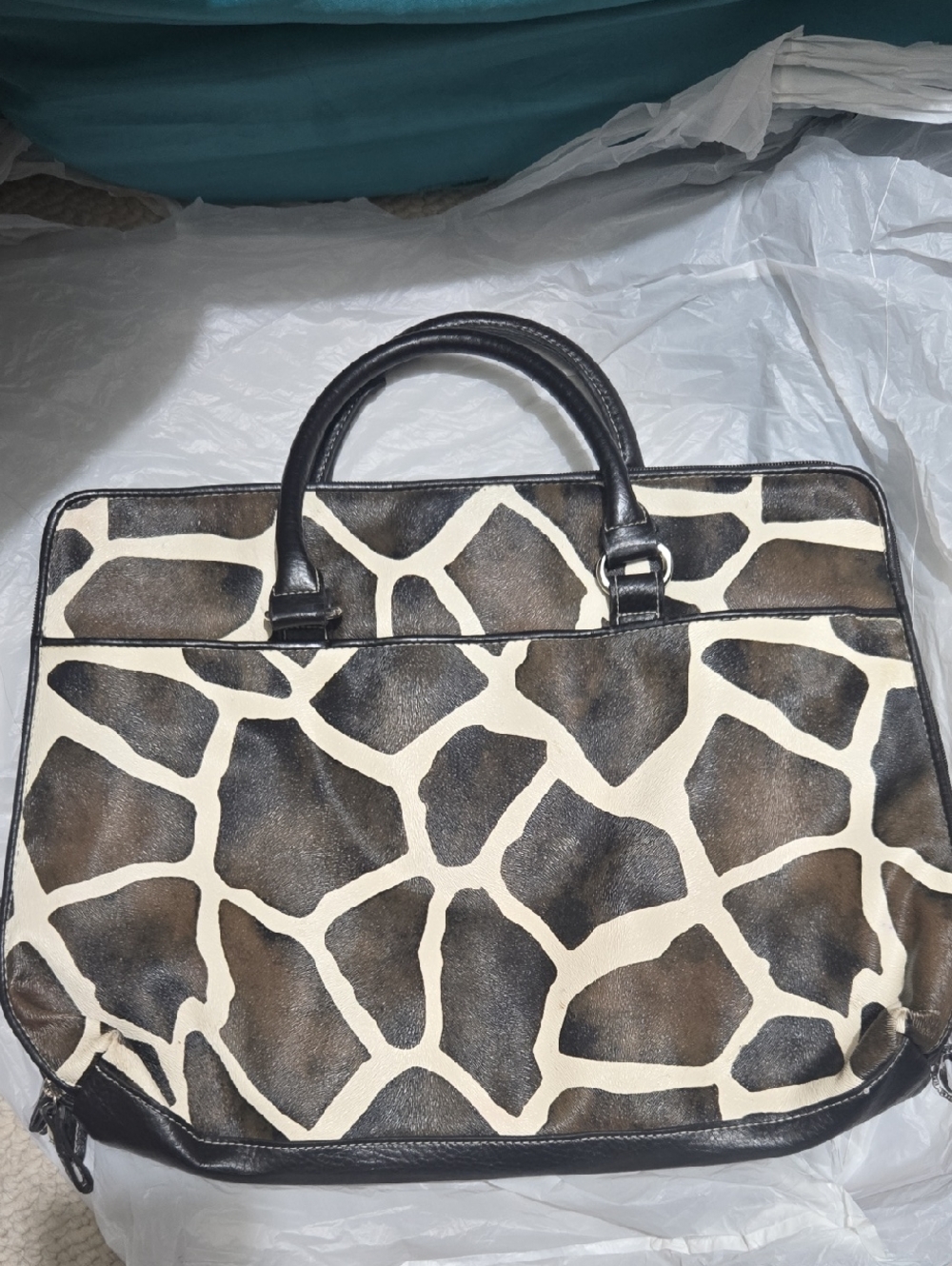 Bueno Brown & Cream Giraffe-Print Laptop Bag